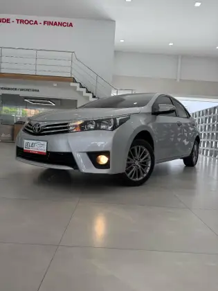 TOYOTA COROLLA 2017