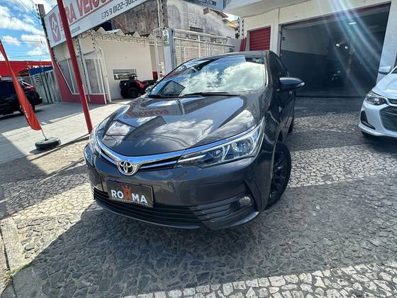 TOYOTA COROLLA 2018