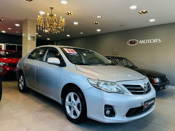TOYOTA COROLLA 2013