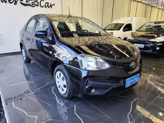 TOYOTA ETIOS 2019