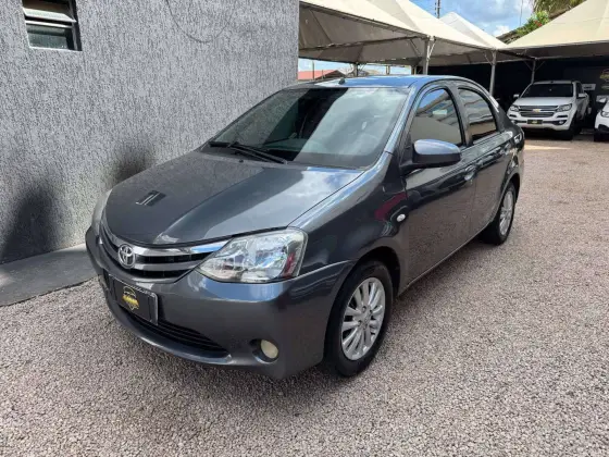 TOYOTA ETIOS 2014