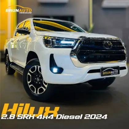 TOYOTA HILUX 2024