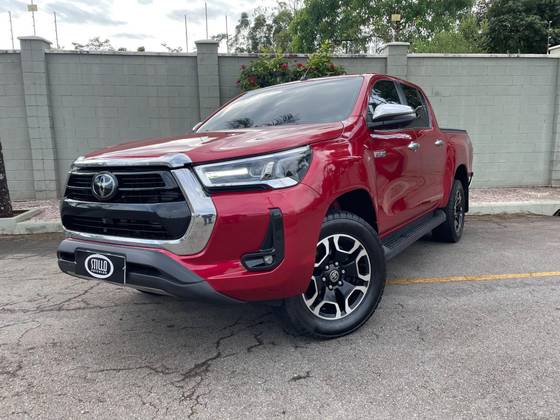TOYOTA HILUX 2022