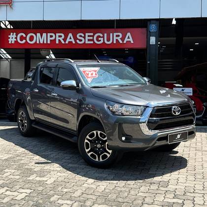 TOYOTA HILUX 2022