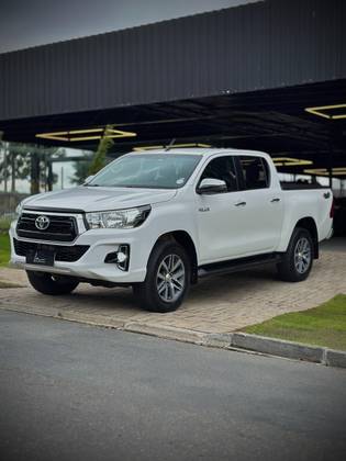 TOYOTA HILUX 2020