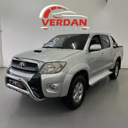 TOYOTA HILUX 2010