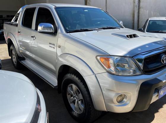TOYOTA HILUX 2008