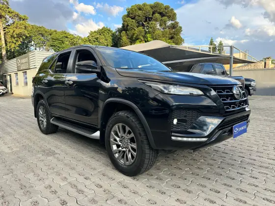 TOYOTA HILUX SW4 2021