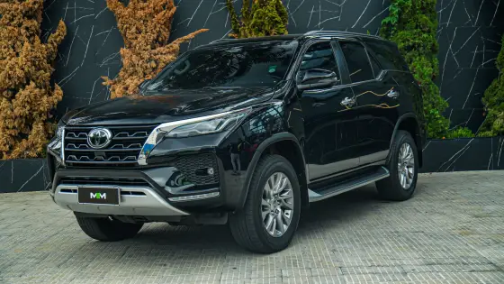 TOYOTA HILUX SW4 2021