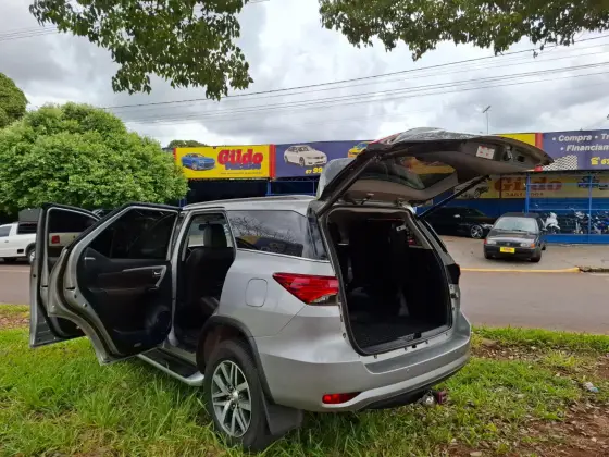 TOYOTA HILUX SW4 2018