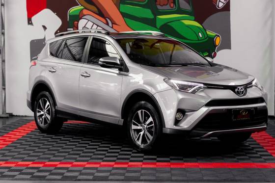 TOYOTA RAV4 2018