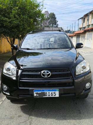 TOYOTA RAV4 2011