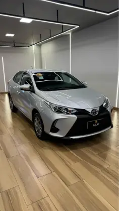 TOYOTA YARIS 2024