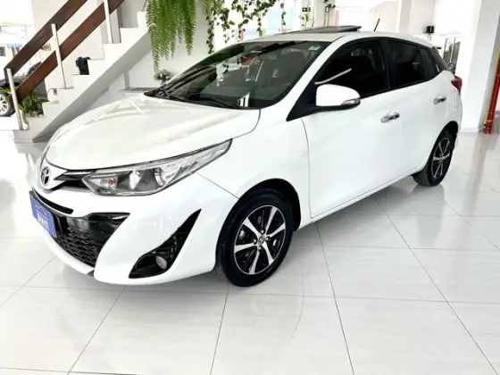 TOYOTA YARIS 2019