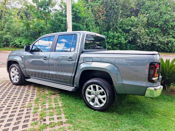 VOLKSWAGEN AMAROK 2025