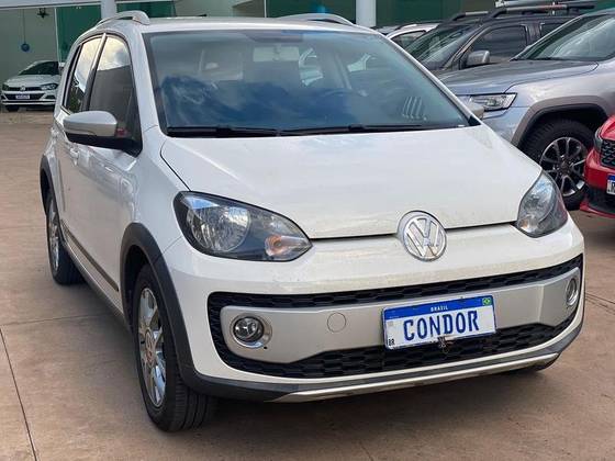 VOLKSWAGEN CROSS UP 2017