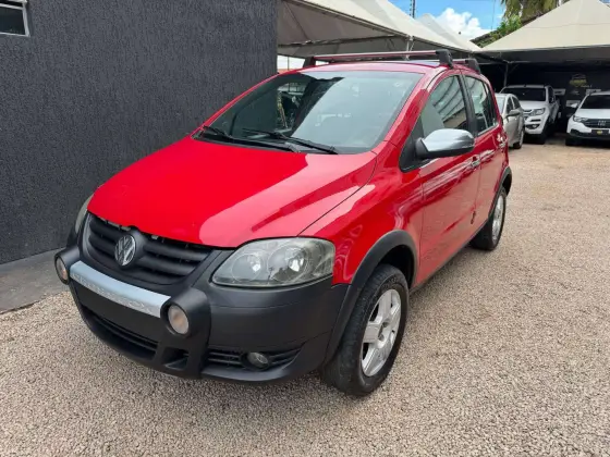VOLKSWAGEN FOX 2010