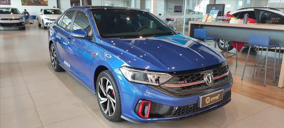 VOLKSWAGEN JETTA 2024