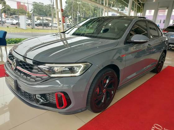 VOLKSWAGEN JETTA 2024