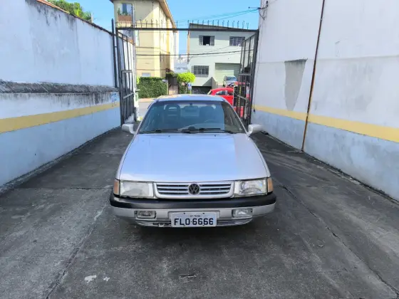 VOLKSWAGEN SANTANA 1994