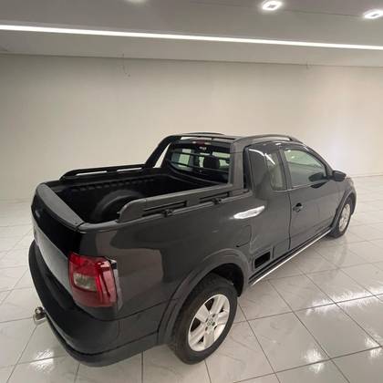 VOLKSWAGEN SAVEIRO 2013