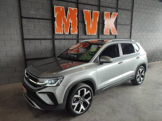 VOLKSWAGEN TAOS 2023