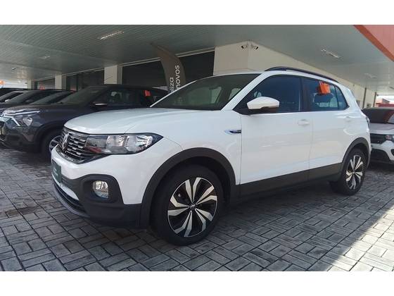 VOLKSWAGEN T-CROSS 2024