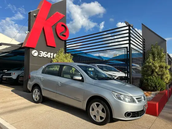 VOLKSWAGEN VOYAGE 2011