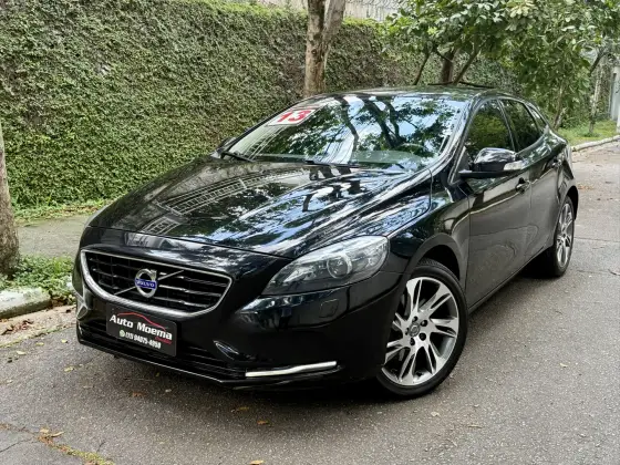VOLVO V40 2013
