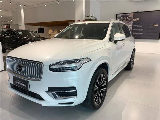 VOLVO XC90 2023