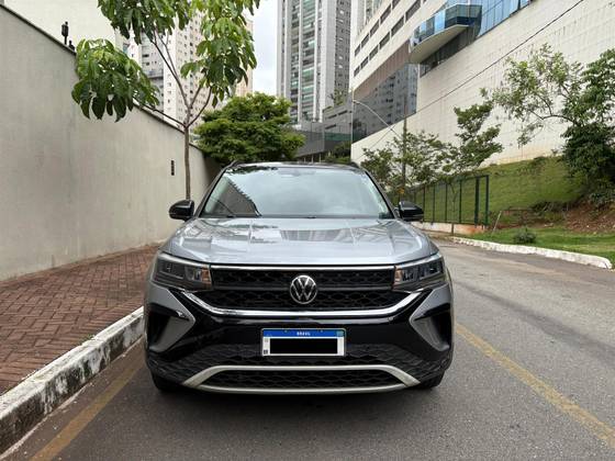 VOLKSWAGEN TAOS 2022