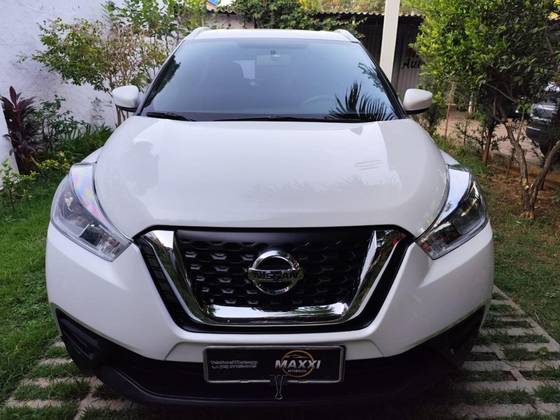 NISSAN KICKS 2018