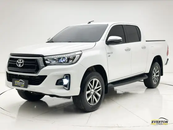 TOYOTA HILUX 2019