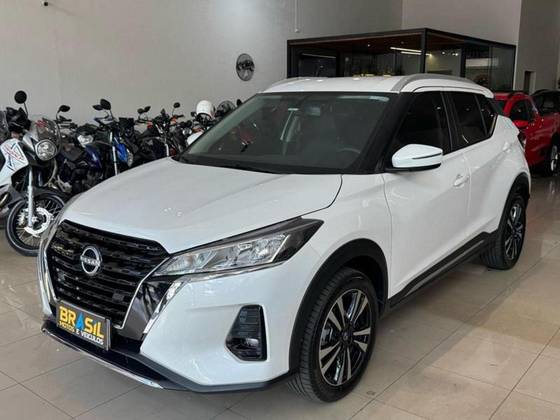 NISSAN KICKS 2024