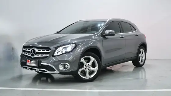 MERCEDES-BENZ GLA 200 2018