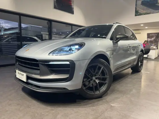 PORSCHE MACAN 2023