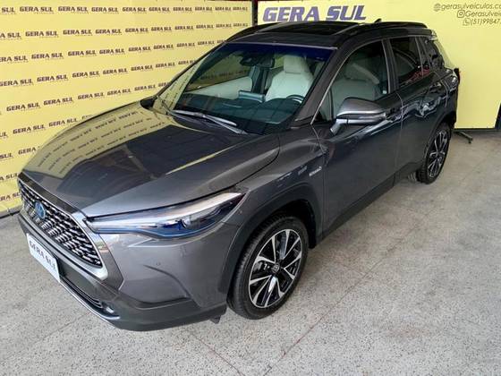 TOYOTA COROLLA CROSS 2023