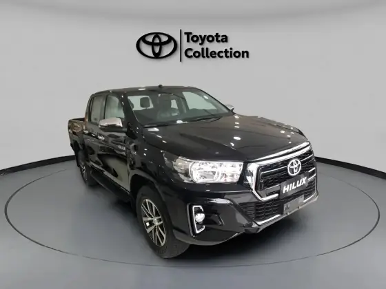 TOYOTA HILUX 2025