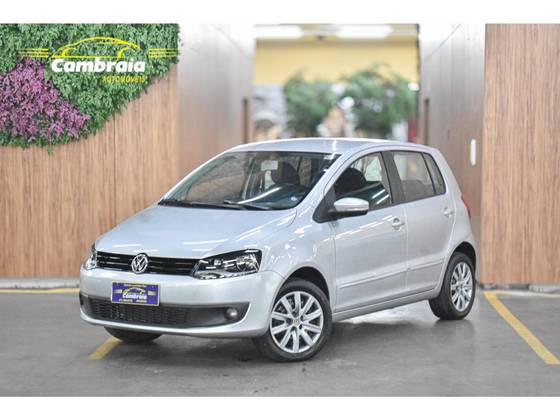 VOLKSWAGEN FOX 2014