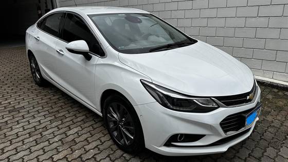 CHEVROLET CRUZE 2018