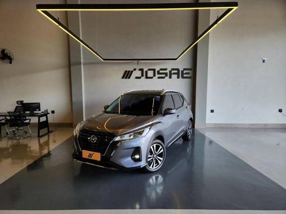 NISSAN KICKS 2022
