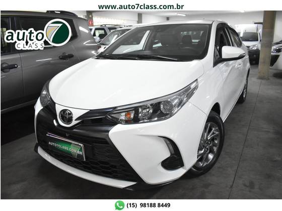TOYOTA YARIS 2023