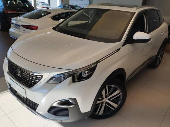 PEUGEOT 3008 2018