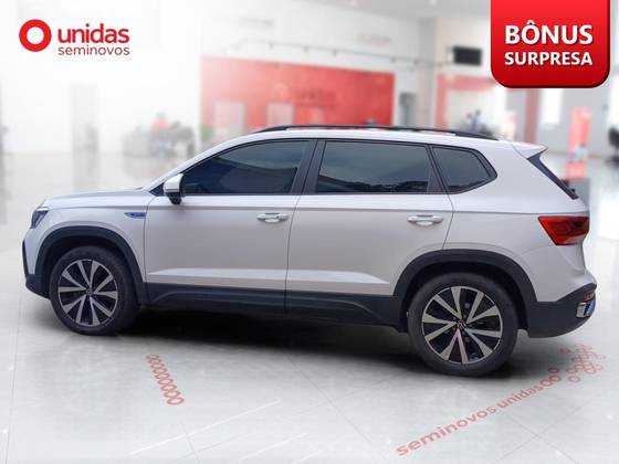 VOLKSWAGEN TAOS 2023