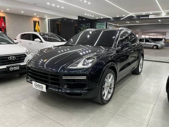 PORSCHE CAYENNE 2019
