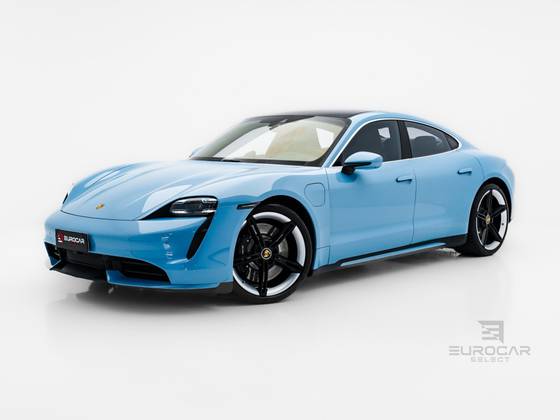 PORSCHE TAYCAN 2021