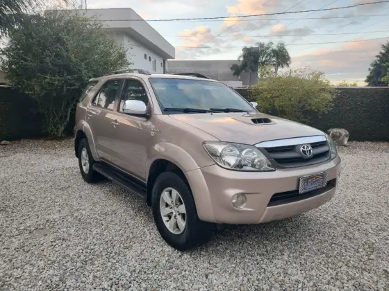 TOYOTA HILUX SW4 2007