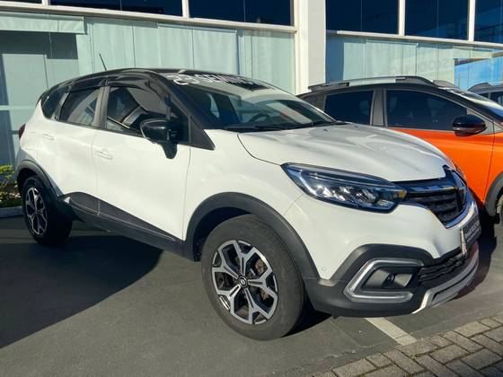 RENAULT CAPTUR 2023