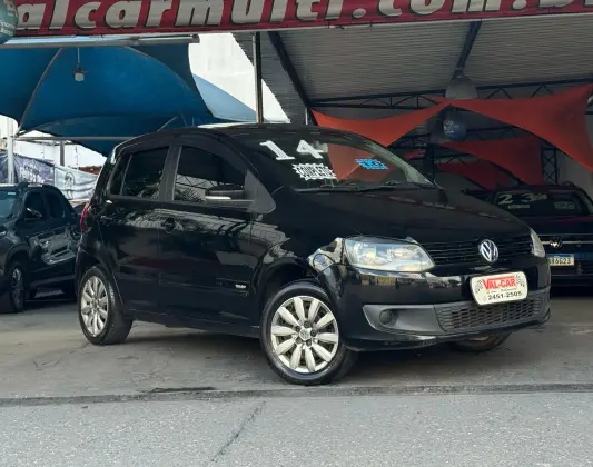 VOLKSWAGEN FOX 2014