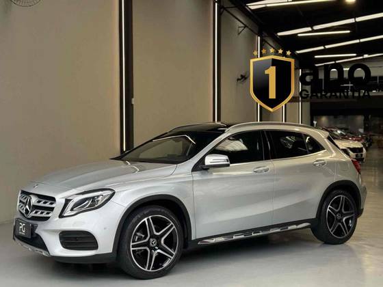 MERCEDES-BENZ GLA 250 2019